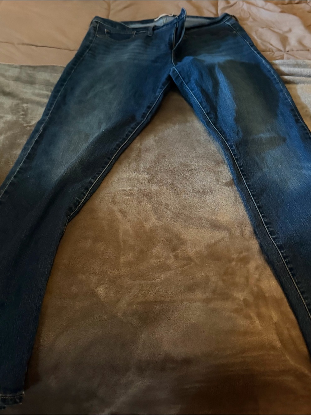 Levi's Women's Straight Leg Jeans - Dark Blue Wash
